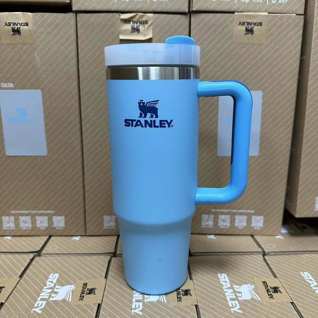 Stanleey Tumbler With Handle